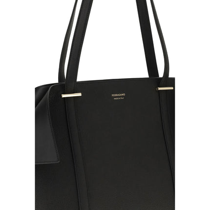 Ferragamo Black Calf Leather Bos Taurus Shoulder Bag