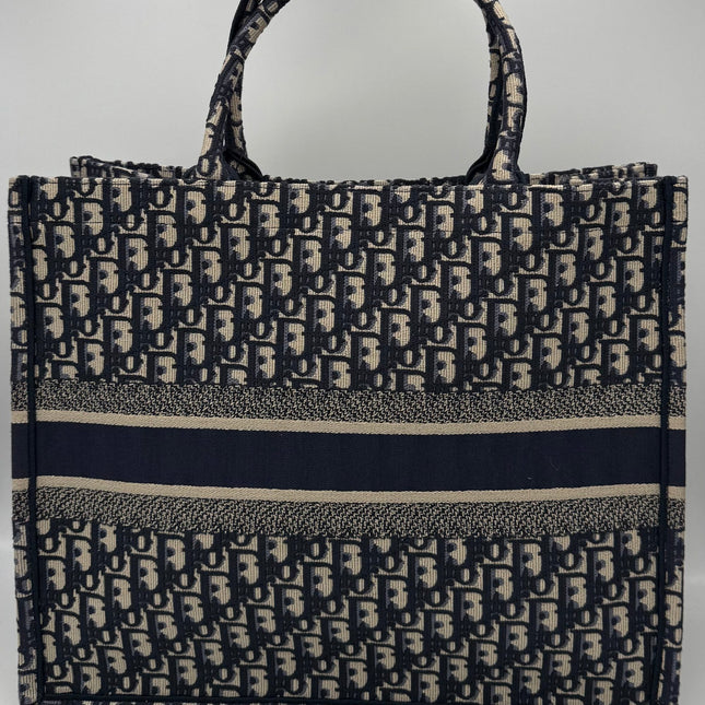 Dior DIOR TOTE BOOK Grande Tote
