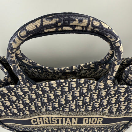 Dior DIOR TOTE BOOK Grande Tote