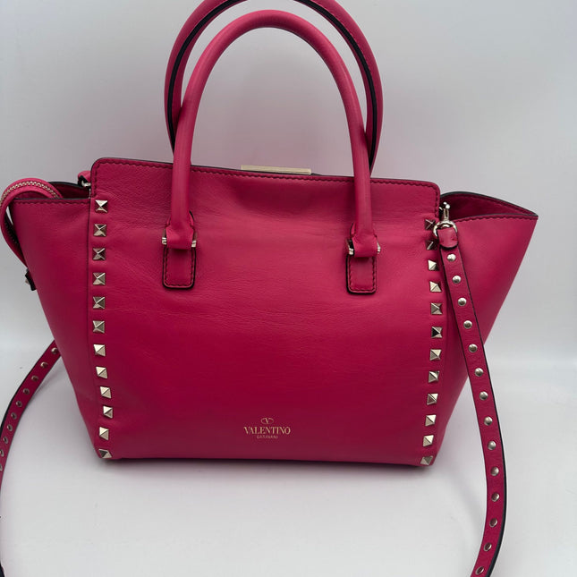 Valentino Garavani VALENTINO GARAVANI Rockstud Medium Pink Handbag