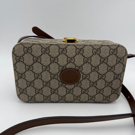 Gucci GUCCI TRUNK GG Supreme Trunk