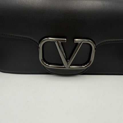Valentino Garavani VALENTINO GARAVANI VLOGO Black Handbag