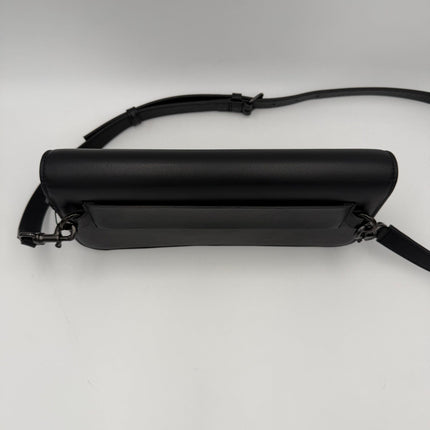Valentino Garavani VALENTINO GARAVANI VLOGO Black Handbag
