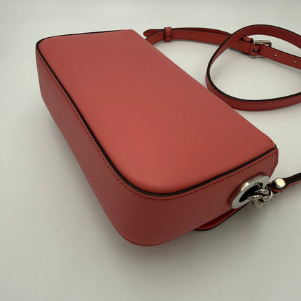 Gucci GUCCI GG Marmont in Leather Shoulder Bag