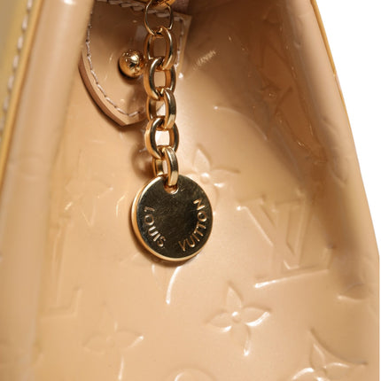 Louis Vuitton Monogram Vernis Brea MM Beige Poudre