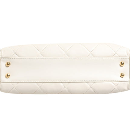 Chanel Shiny Calfskin Quilted Mini 22 White 1792563