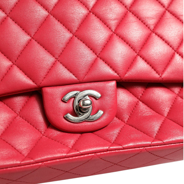 Chanel Classic 25 Medium Flap Bag