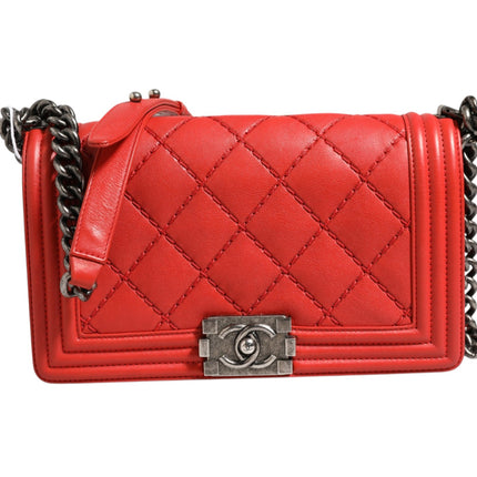 Chanel Red Diamond Stitch Calfskin Leather New Medium Boy Bag