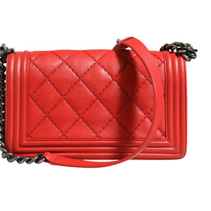 Chanel Red Diamond Stitch Calfskin Leather New Medium Boy Bag