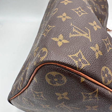 Louis Vuitton LOUIS VUITTON Speedy 40 Monogram Handbag