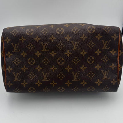 Louis Vuitton LOUIS VUITTON Speedy 30 Monogram Handbag