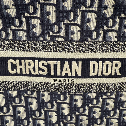 Dior DIOR Book Oblique Tote