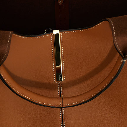 Tod's Brown Calfskin Tote Bag