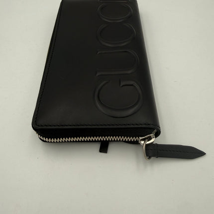 Gucci GUCCI Zip Black Front Logo Embossed Wallet