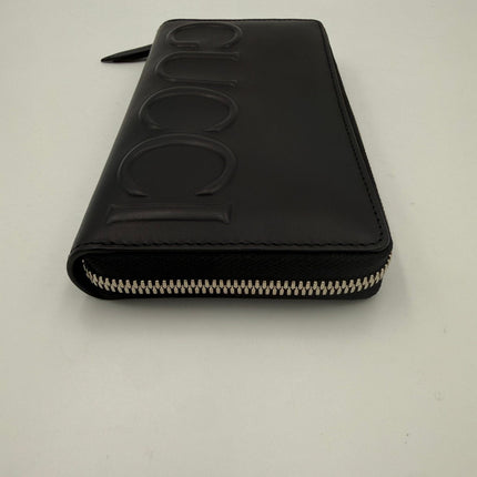 Gucci GUCCI Zip Black Front Logo Embossed Wallet