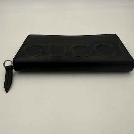 Gucci GUCCI Zip Black Front Logo Embossed Wallet