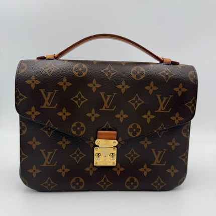 Louis Vuitton LOUIS VUITTON METIS Monogram Handbag