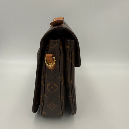 Louis Vuitton LOUIS VUITTON METIS Monogram Handbag